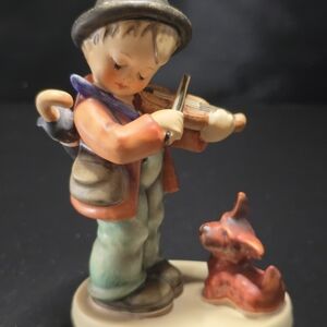 Charming Violinist Figurine with Dog